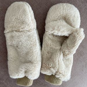 Teddy Bear Gloves